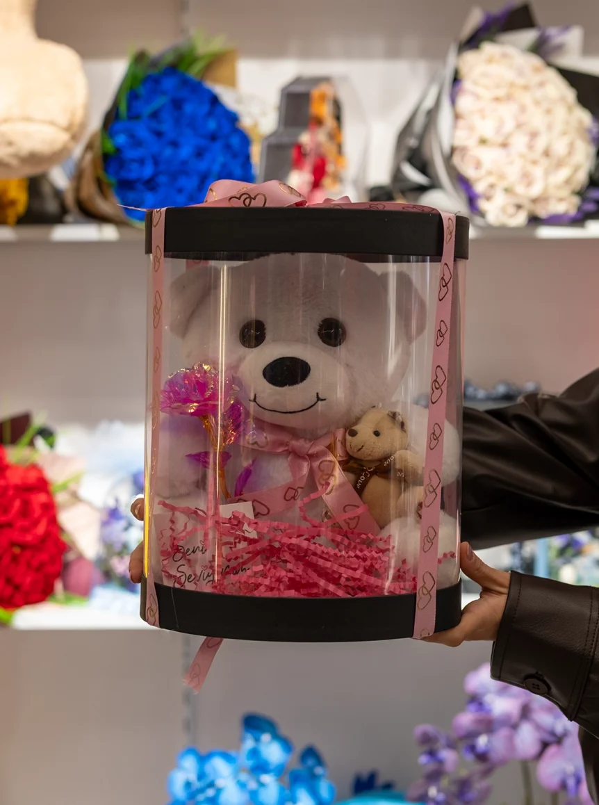 Siyah Sipral Kutuda Büyüklü Küçüklü Ayıcık ve Gül ''Seni Seviyorum''